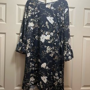 Old Navy gray/blue dress with sleeves